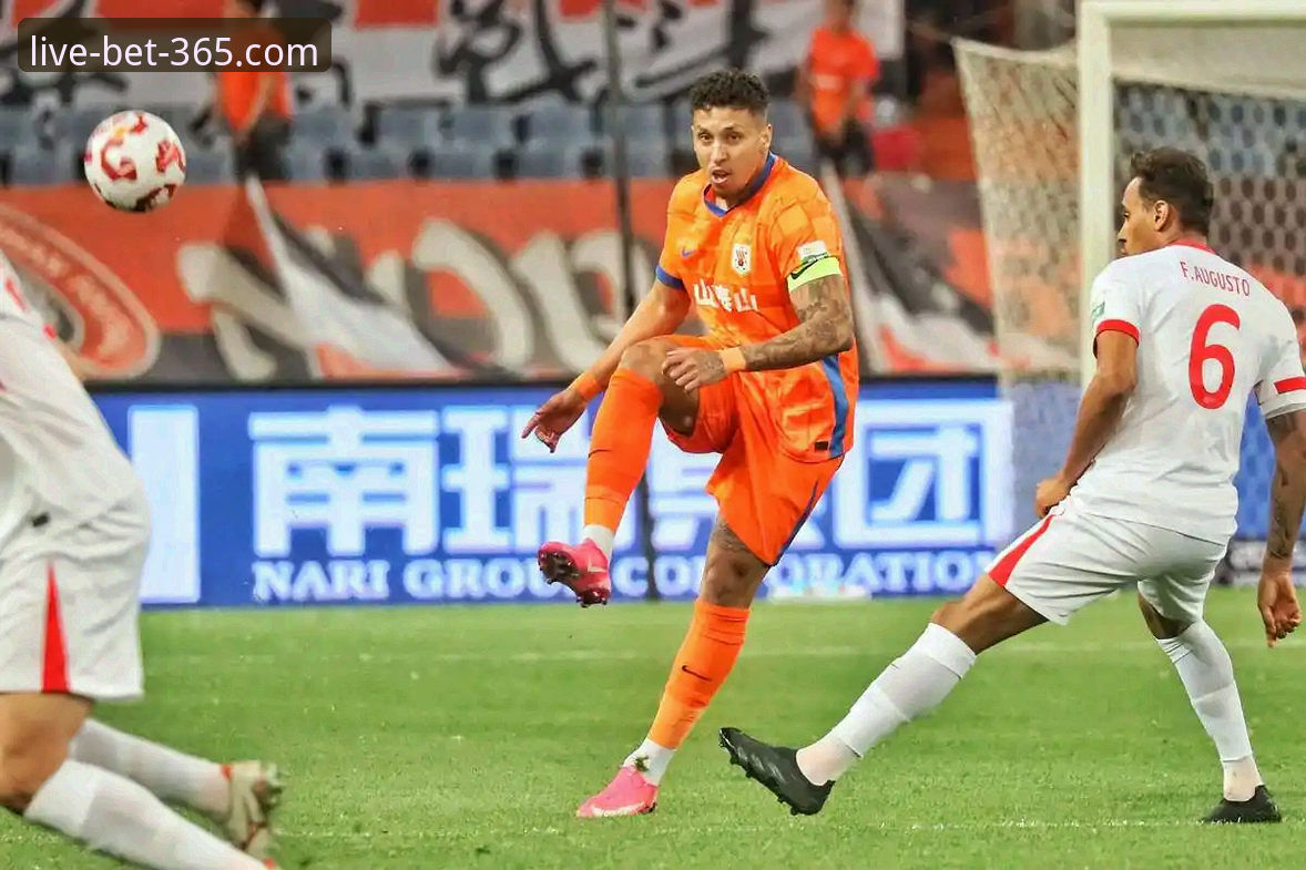 青岛海牛3-1大胜上港操作教程：从bet365体育平台看透战术细节与关键转折